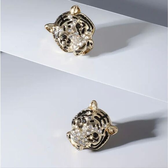 18K Gold Plated Lion Rhinestone Stud Earrings - Picture 7 of 7